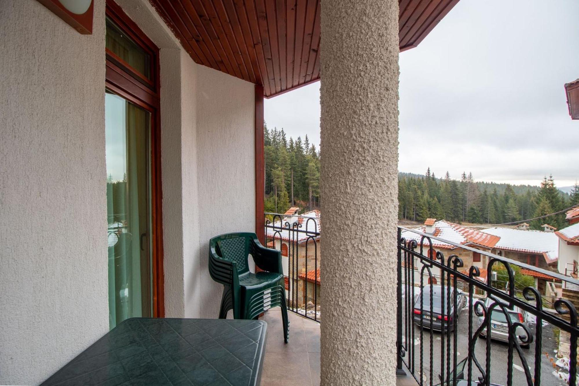 Ski Chalets At Pamporovo - An Affordable Village Holiday For Families Or Groups エクステリア 写真