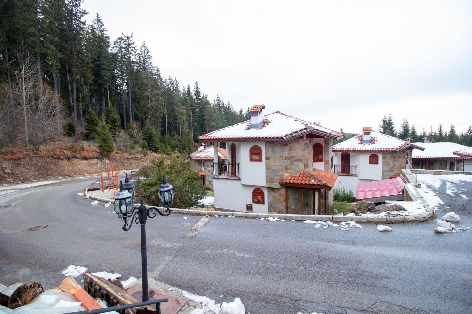 Ski Chalets At Pamporovo - An Affordable Village Holiday For Families Or Groups エクステリア 写真