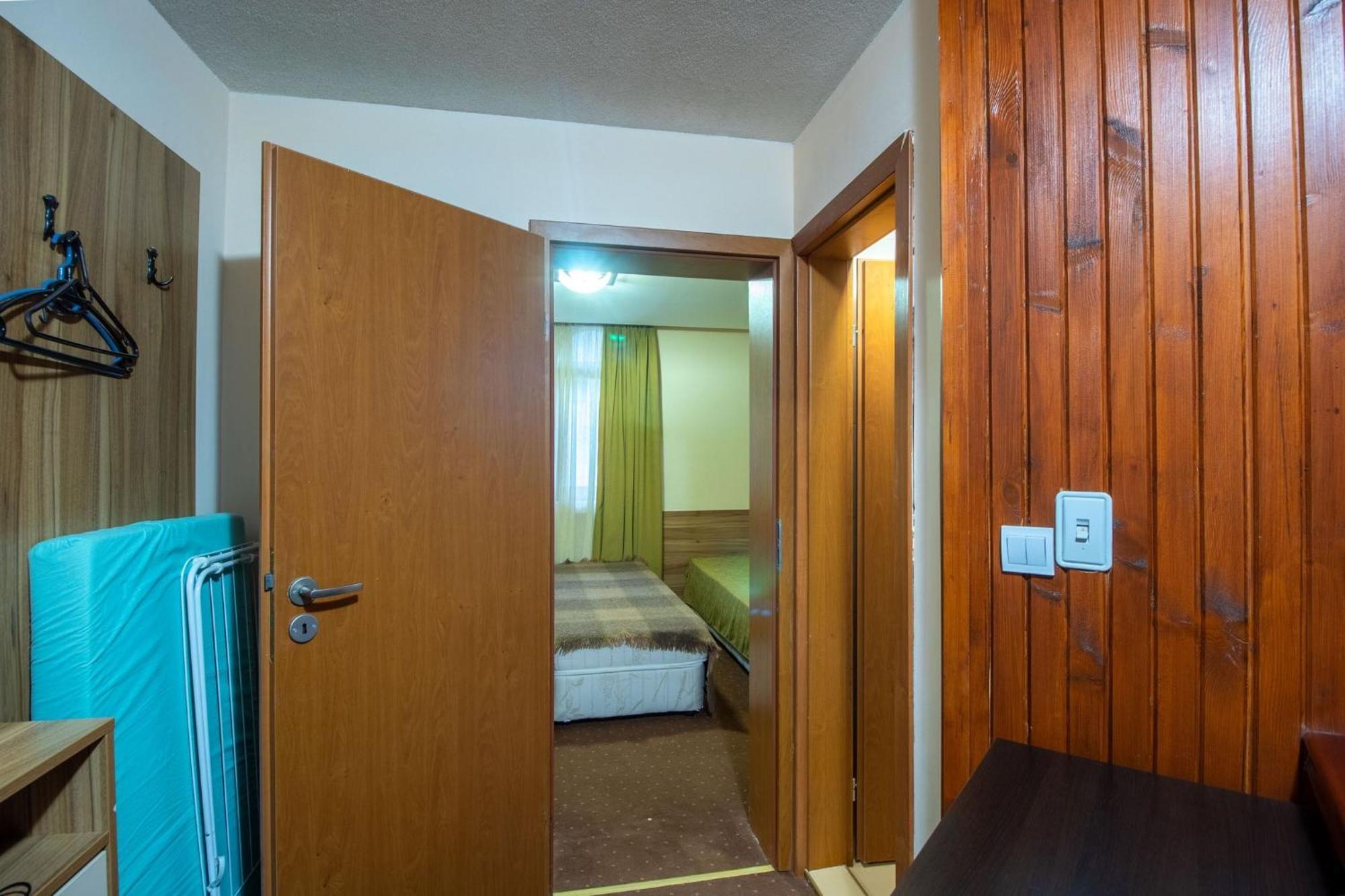 Ski Chalets At Pamporovo - An Affordable Village Holiday For Families Or Groups エクステリア 写真